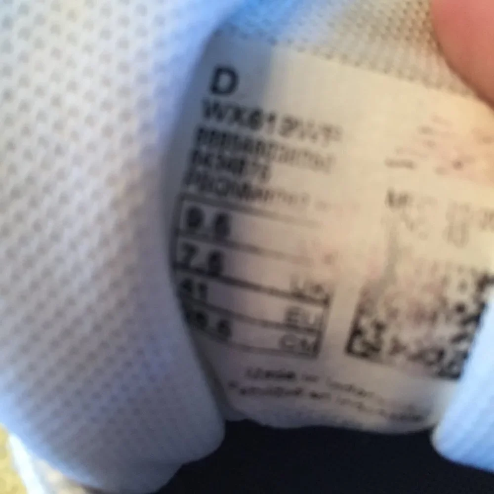 New Balance 619 Women's Leather Cross-Trainer - Picture 5 of 7